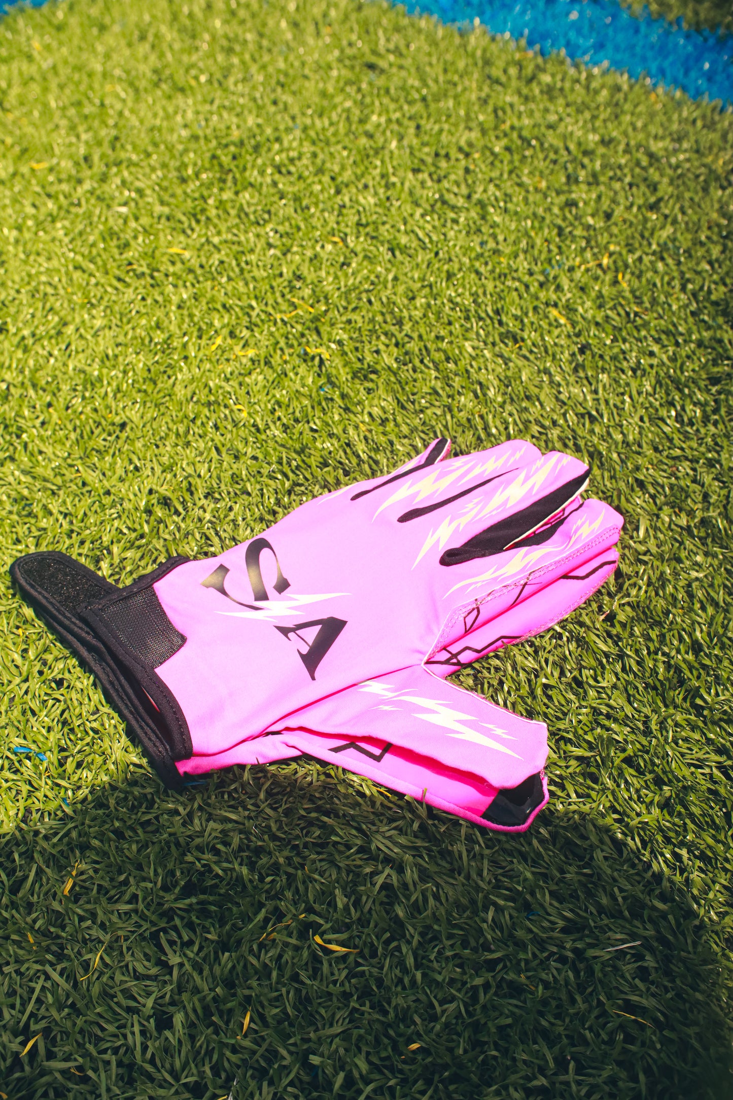 SHOWTIME AFFECT “SLATT” EDITION WIDE RECEIVER GLOVES