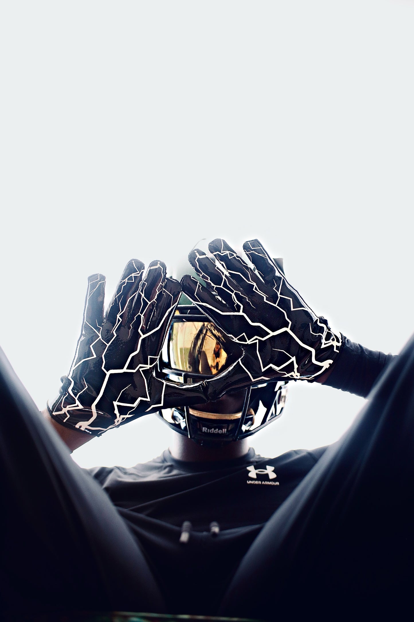SHOWTIME AFFECT “SHELL SHOCK” WIDE RECEIVER GLOVES